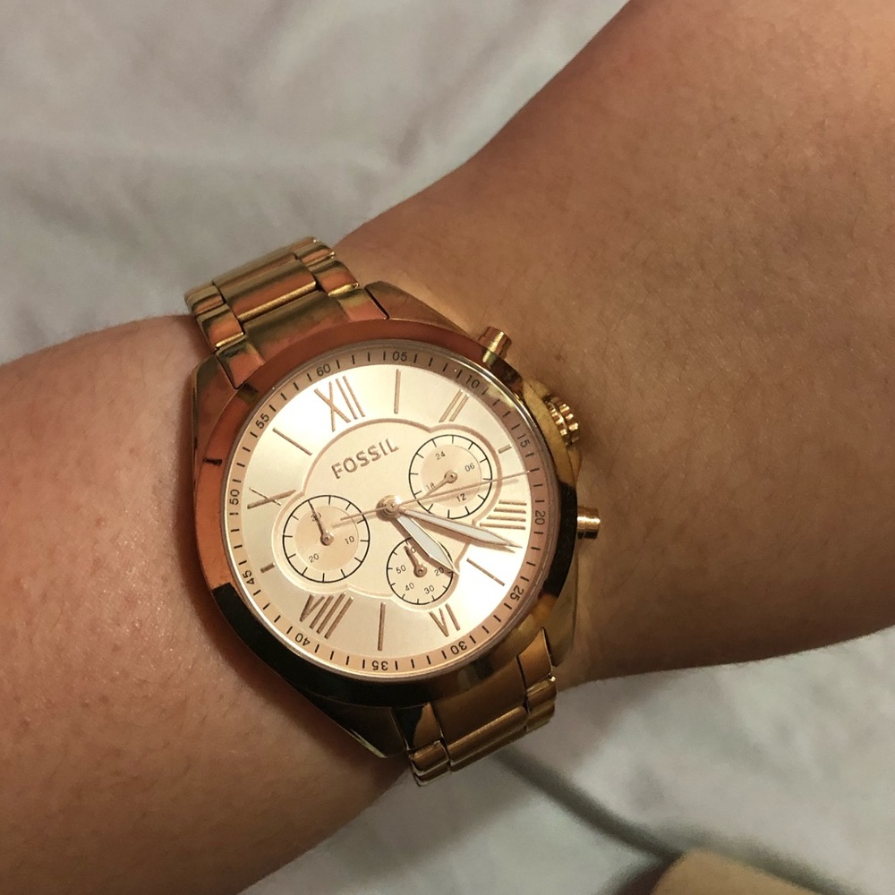 ROSE GOLD FOSSIL WATCH - Picture 4 of 8